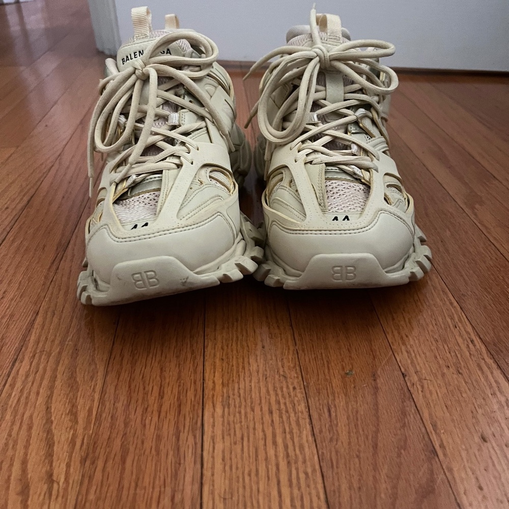 Balenciaga tracks